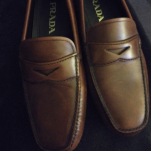 Men's Prada Shoes - Picture 1 of 3